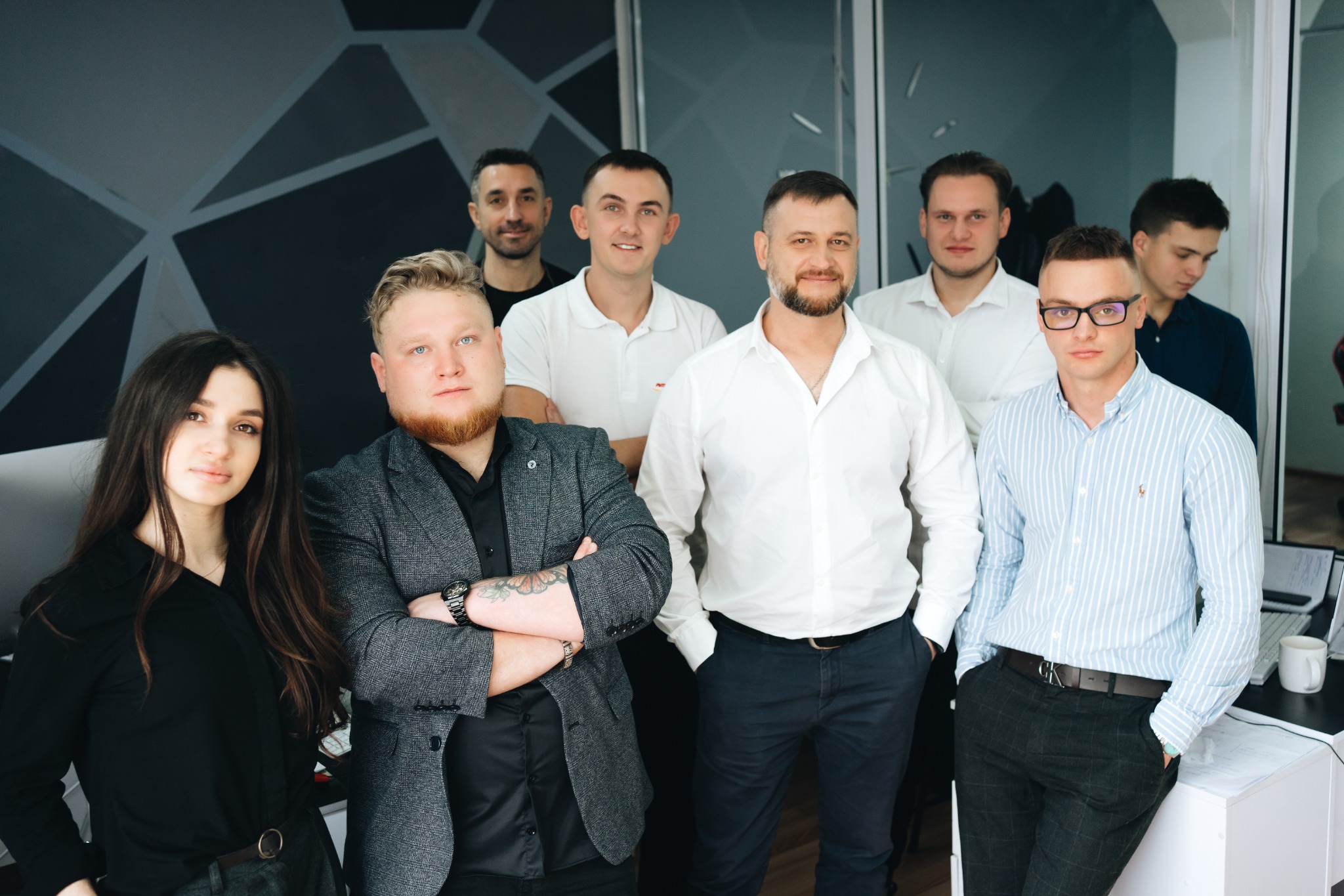 Команда менеджерів American Express Auto в офісі