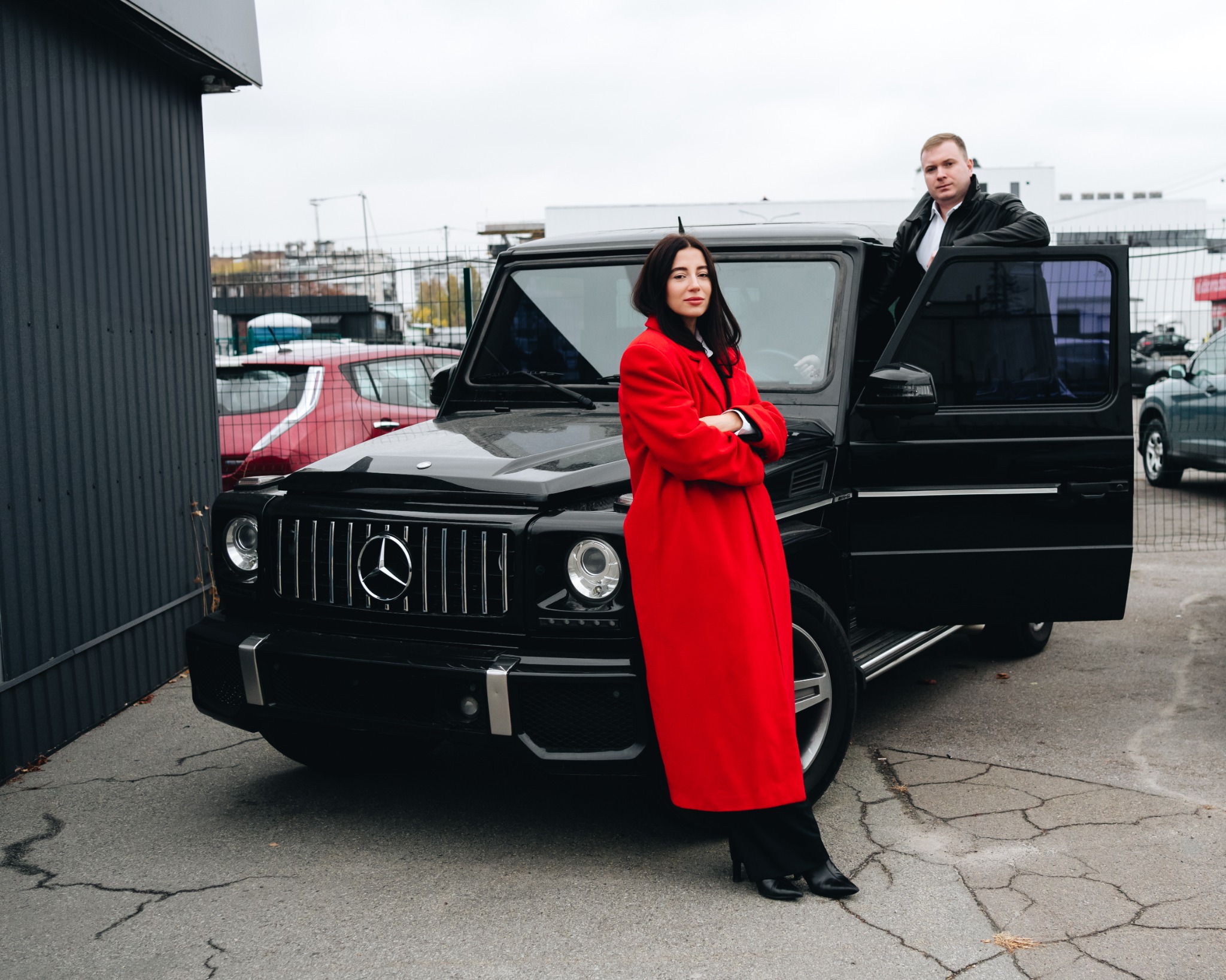 Команда American Express Auto біля Mercedes-Benz G-Class